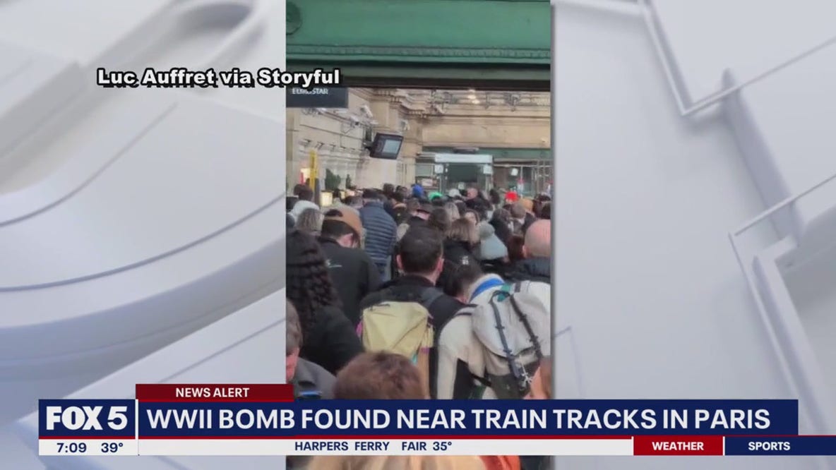 Unexploded WWII bomb halts rail travel in Paris
